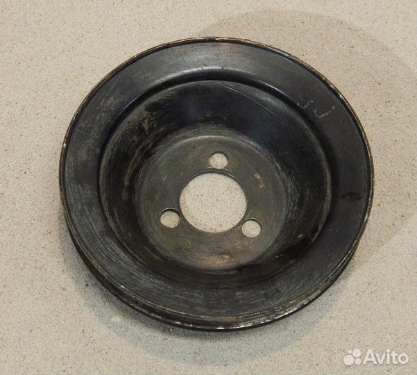 Шкив помпы Audi 80 B3