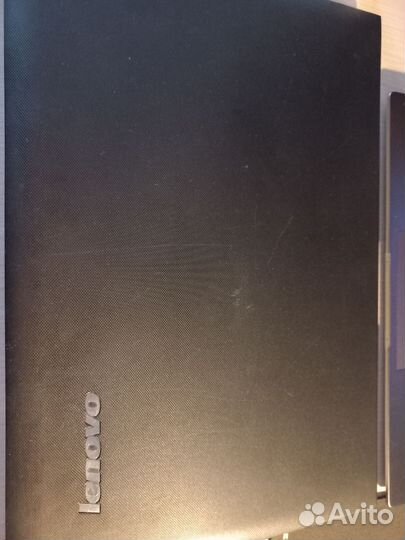 Ноутбук lenovo