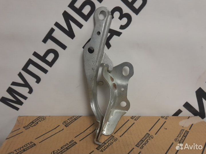 Петля капота правая Lexus Rx2