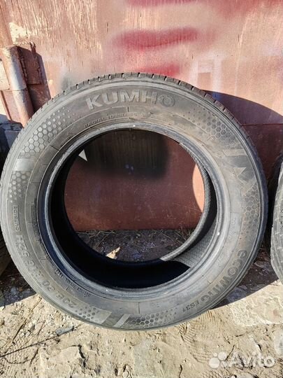 Kumho Ecowing ES31 205/60 R16 92H