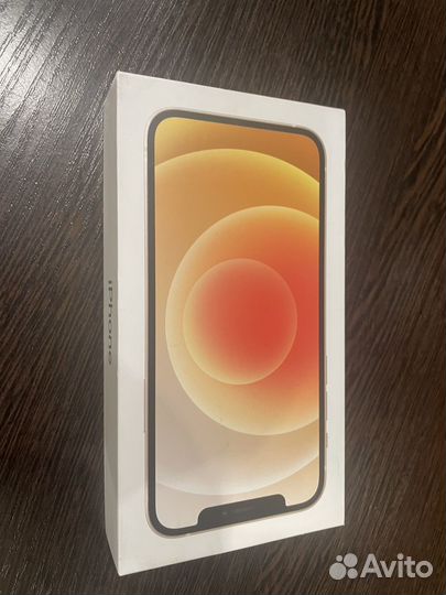 Пустые, оригинальные коробки iPhone