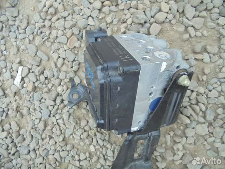 Блок abs Toyota Camry ACV35 2AZ-FE 2003/10