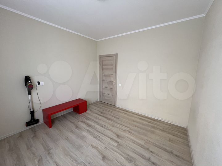 Дом 196 м² на участке 3 сот.