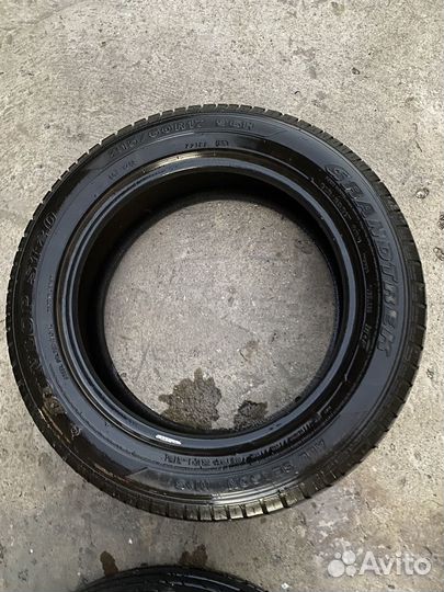 Bridgestone ST20 215/180 R17