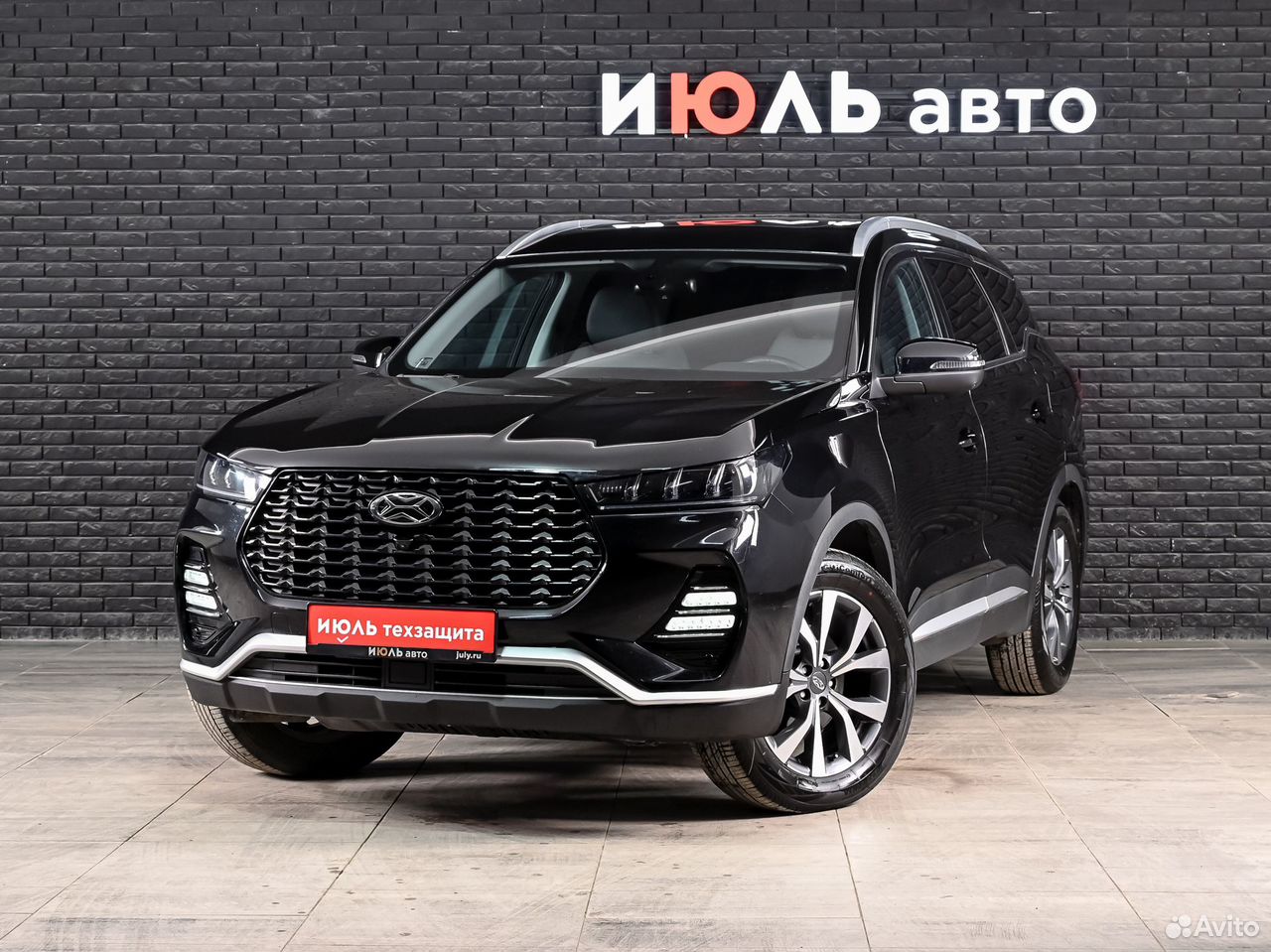 Нашли авто Xcite X-Cross 7