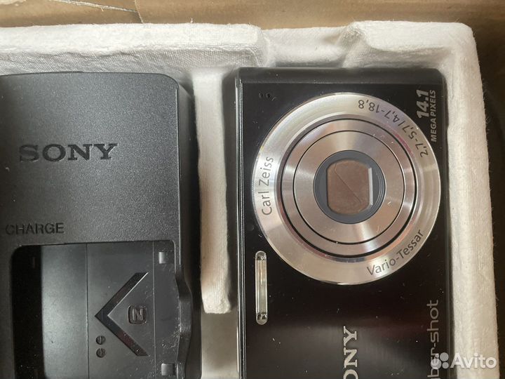 Компактный фотоаппарат sony cyber shot320