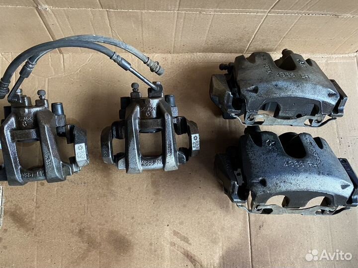 Суппорт Jeep wk2