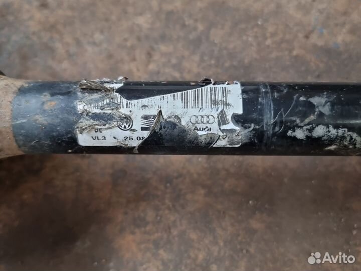 Привод в сборе левый octavia a5 DSG