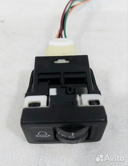 Кнопка корректора фар SX4 2006-2013; Swift 2004-20