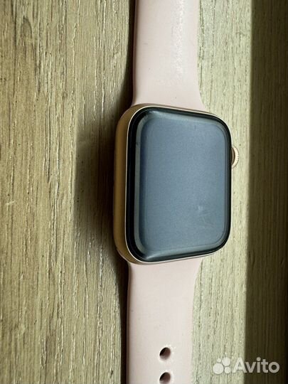 Часы apple watch se 40mm