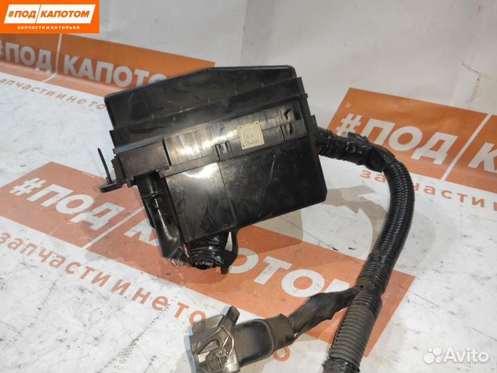 Блок предохранителей Mitsubishi Lancer 10