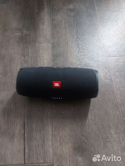 Колонка jbl charge 4