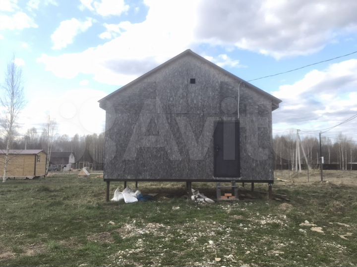 Дом 36 м² на участке 10 сот.