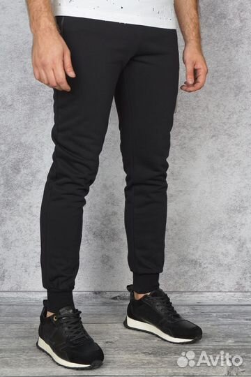 Штаны спортивные Stone Island