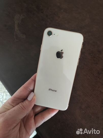 iPhone 8, 128 ГБ