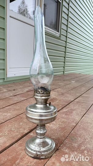 Керосиновая лампа летучая мышь