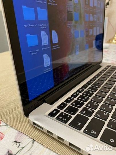 Macbook pro 13, конец 2013 8/256