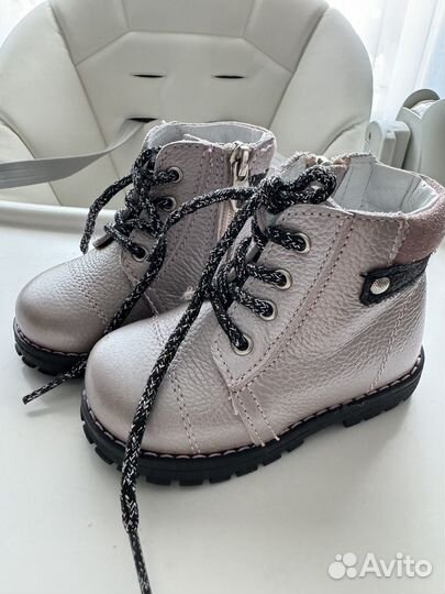Ботинки демисезонные для девочки 20 размер