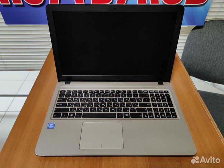 Ноутбук б/у / Ssd / Asus / Идеал