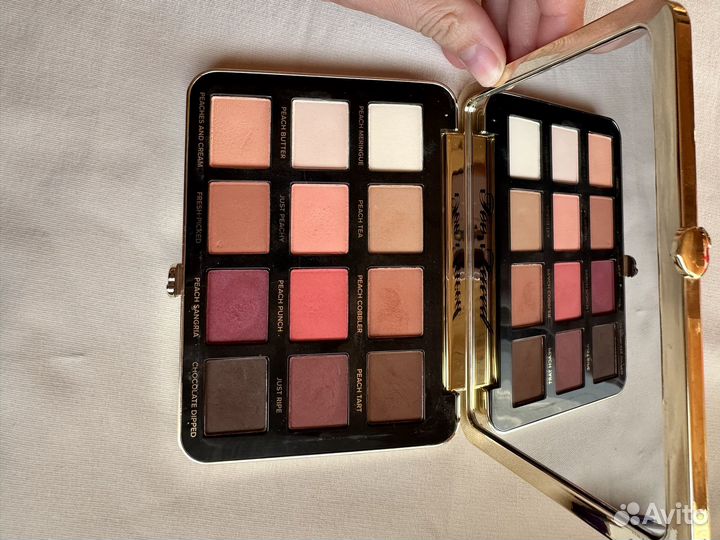 Тени для век