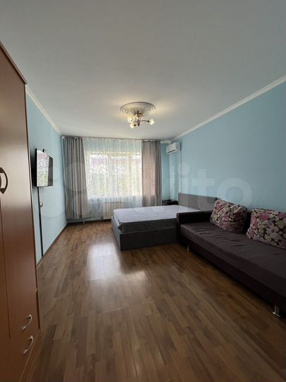 2-к. квартира, 55 м², 1/5 эт.