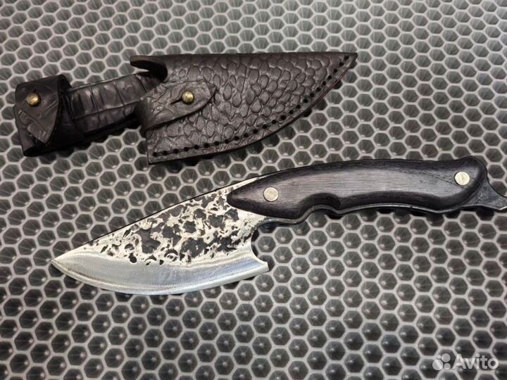 Нож кованный, шкуросьёмный