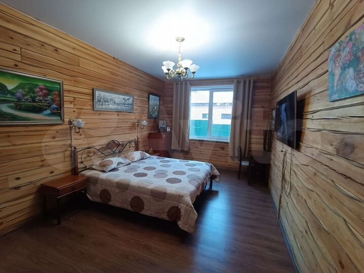 Дом 268 м² на участке 15 сот.