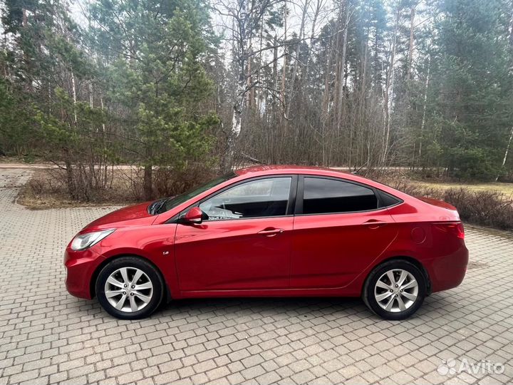 Hyundai Solaris 1.6 AT, 2013, 200 000 км