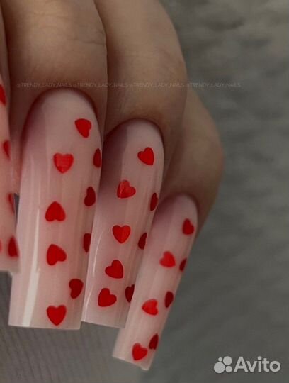 Наращивание ногтей, коррекция