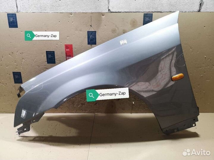 Крылья передние Cadillac Cts