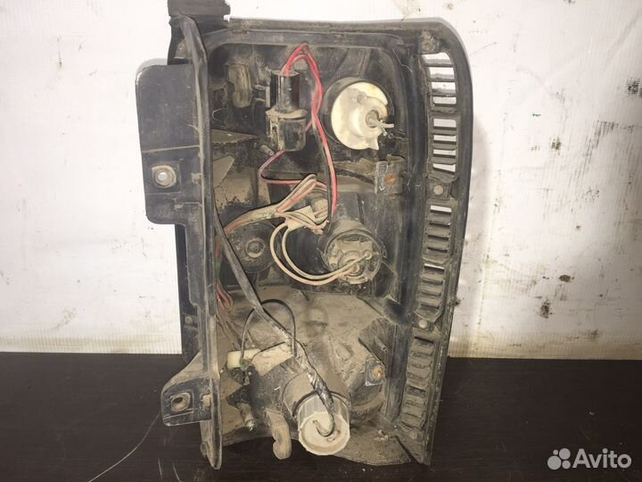 Mitsubishi pajero 2 1994 фонарь левый