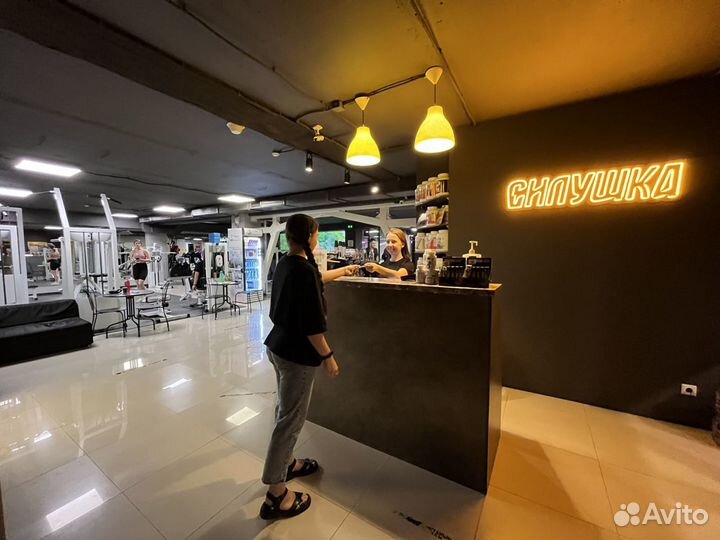 Администратор фитнес-клуба