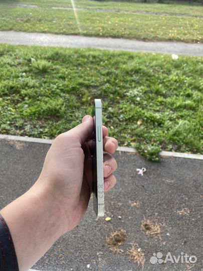 iPhone 12 mini, 64 ГБ