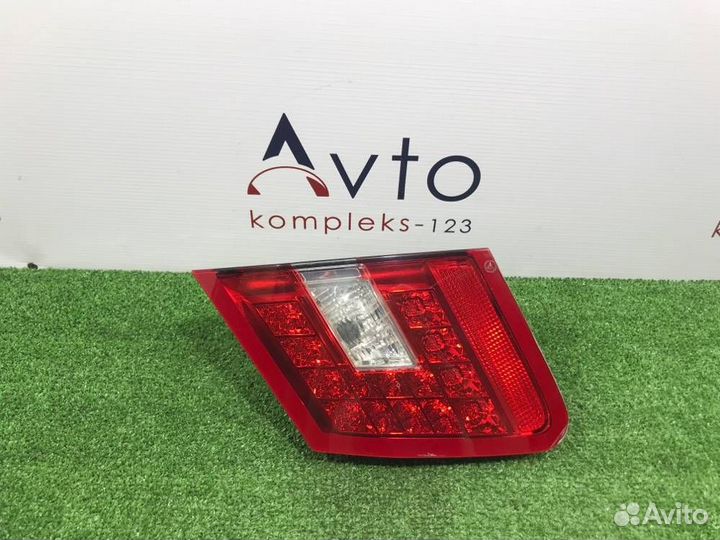 Фонарь правый Mercedes-Benz E-350 W212 272980 2010