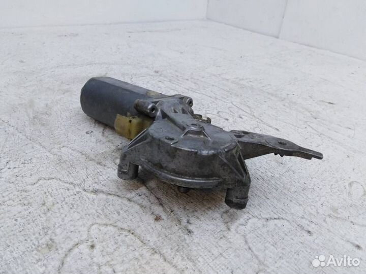 Моторчик заднего левого стеклоподъемника