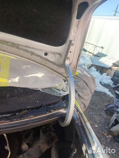 Крышка багажника корола 150 багажник