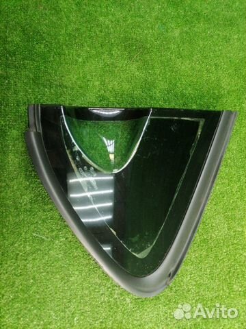 Стекло двери (форточка) заднее левое Seat Leon