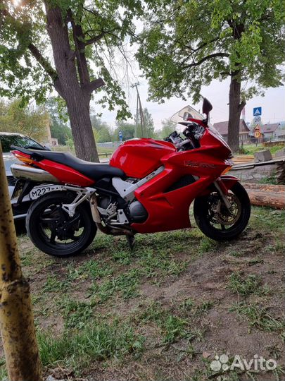 Мотоцикл honda VFR800