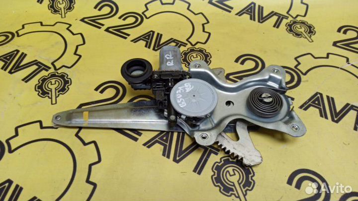 Стеклоподъемник задний правый Toyota Harrier GSU31