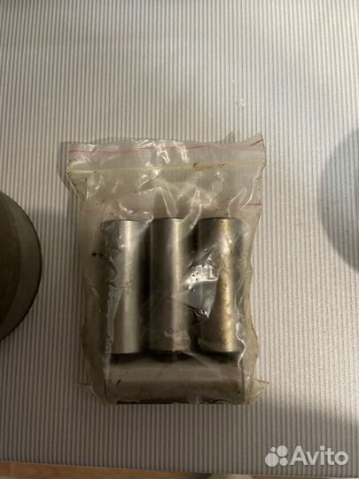 Поршни гильзы пальцы