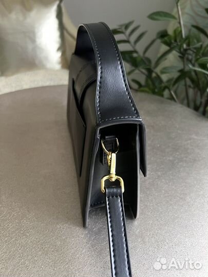 Сумка женская Jacquemus Le Bambino black/gold