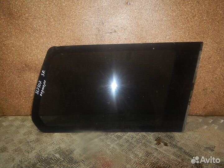 Стекло кузовное глухое правое, Mitsubishi (Митсуби