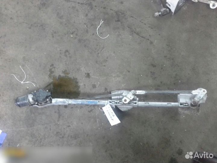 Трапеция стеклоочистителей Nissan Tiida C11 2007