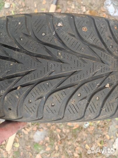 Yokohama Ice Guard IG35 235/60 R18