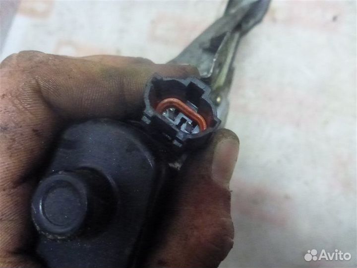 Стеклоподъемник задний правый Daewoo Nexia N100