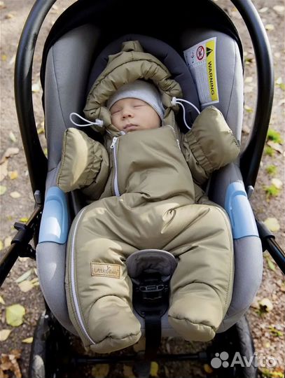 Демисезонный комбенизон на новорожденного