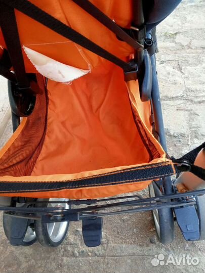 Прогулочная коляска