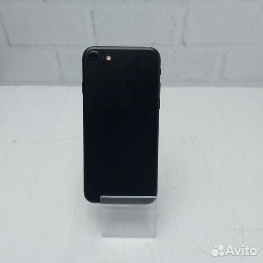 iPhone 7, 32 ГБ