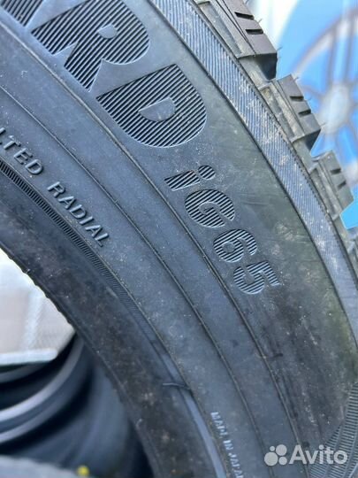 Yokohama Ice Guard IG65 285/40 R21