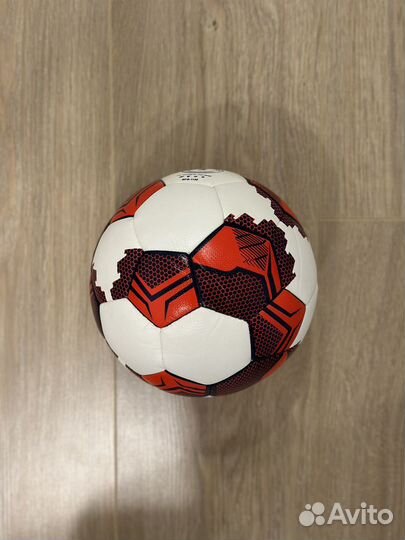 Футбольный мяч размер 4